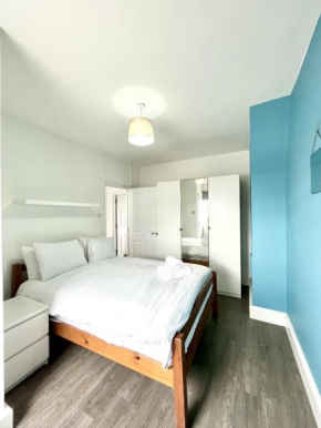 Modern 2 bed flat close to Shoreditch / Free Wi-Fi